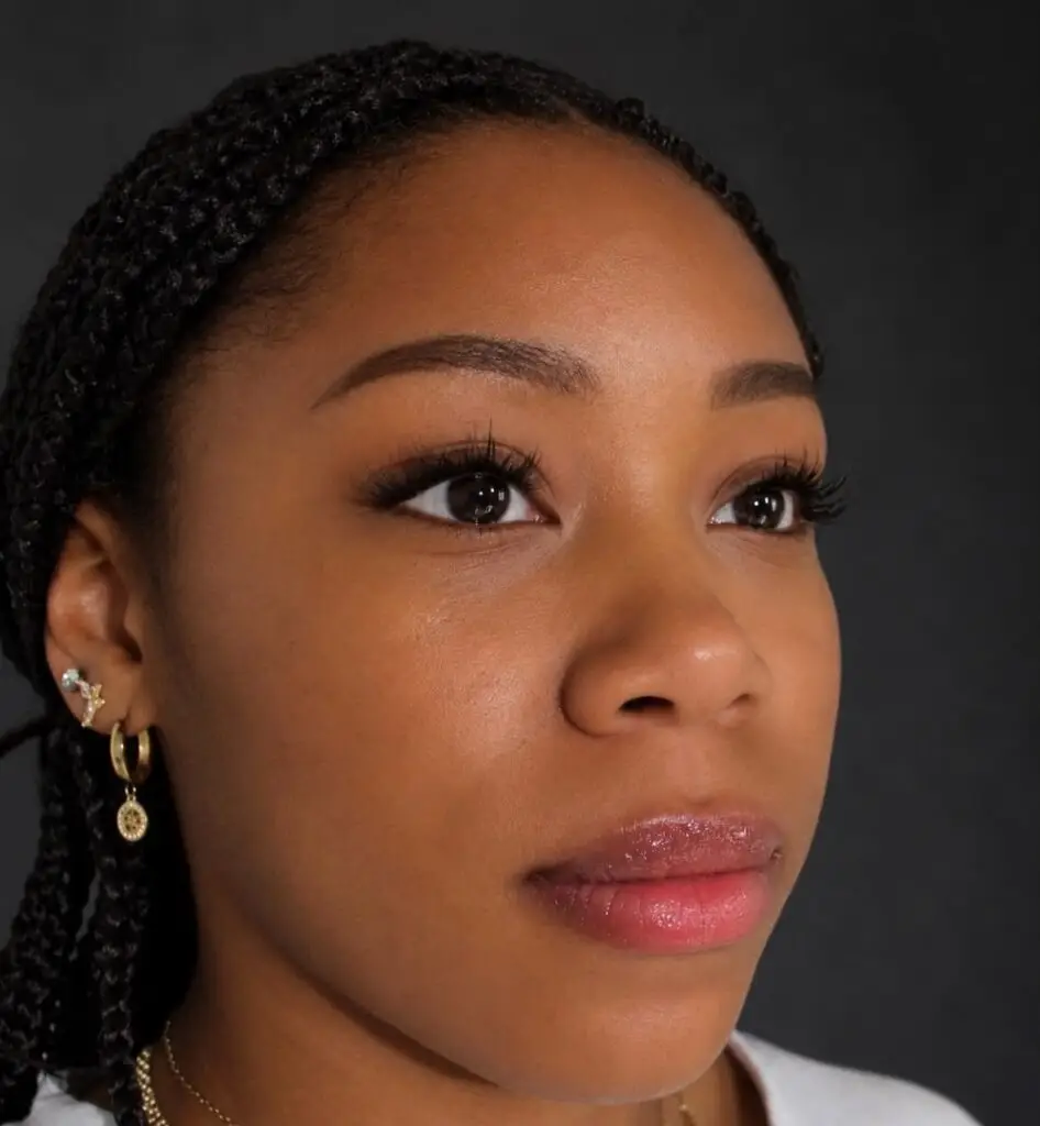 Model met Xynxira lashes, gezicht close-up